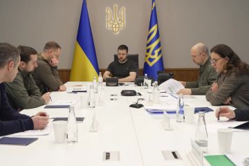Російське вторгнення в Україну : Обов’язково відбудуємо та відновимо Україну.  Російське вторгнення в Україну : Обов’язково відбудуємо та відновимо Україну.