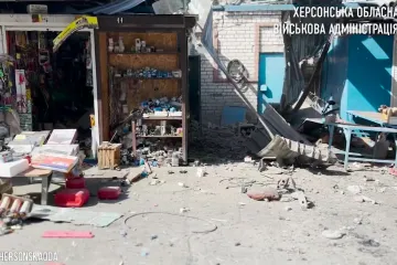 ​Російські окупанти обстріляли центр Херсона. Загинула людина, ще 9 поранено, — ОВА