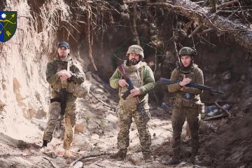 Збір на екскаватор — допоможіть швидко копати позиції для «арти» Збір на екскаватор — допоможіть швидко копати позиції для «арти»