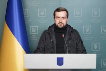 Російське вторгнення в Україну : Про ситуацію в деокупованих населених пунктах України та на автошляхах, які перебували в зоні окупації. Брифінг заступника керівника Офісу Президента Кирила Тимошенка. Російське вторгнення в Україну : Про ситуацію в деокупованих населених пунктах України та на автошляхах, які перебували в зоні окупації. Брифінг заступника керівника Офісу Президента Кирила Тимошенка.