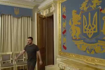 Президент Володимир Зеленський вручив ордена «Золота Зірка» військовослужбовцям ЗСУ, яким надано звання Героя України Президент Володимир Зеленський вручив ордена «Золота Зірка» військовослужбовцям ЗСУ, яким надано звання Героя України