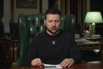 Звернення Володимира Зеленського наприкінці 361-го дня війни Звернення Володимира Зеленського наприкінці 361-го дня війни