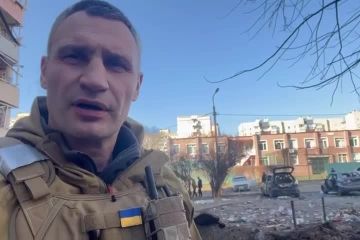 Ворог продовжує обстрілювати столицю Ворог продовжує обстрілювати столицю