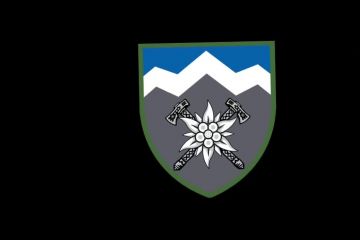 Гірські штурмовики зупиняють ворога, який намагається прорвати оборону Гірські штурмовики зупиняють ворога, який намагається прорвати оборону