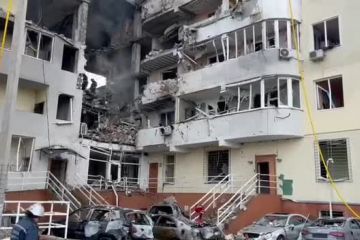 Російське вторгнення в Україну : Наслідки ракетного удару російських військових по Одесі Російське вторгнення в Україну : Наслідки ракетного удару російських військових по Одесі