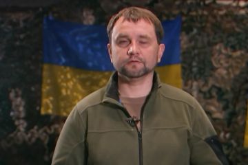 Російське вторгнення в Україну : Історія «Червоної калини» — історія народу.  Російське вторгнення в Україну : Історія «Червоної калини» — історія народу.
