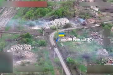 115 бригада ЗСУ: Знищення ворожого складу з боєприпасами танкістами 115 бригади ЗСУ 115 бригада ЗСУ: Знищення ворожого складу з боєприпасами танкістами 115 бригади ЗСУ