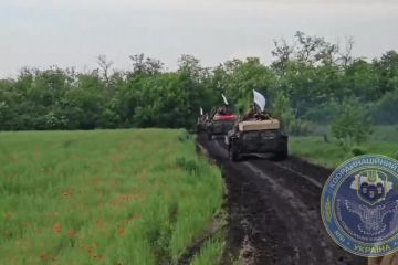 Унікальні кадри з сьогоднішнього повернення 106 наших Захисників Унікальні кадри з сьогоднішнього повернення 106 наших Захисників