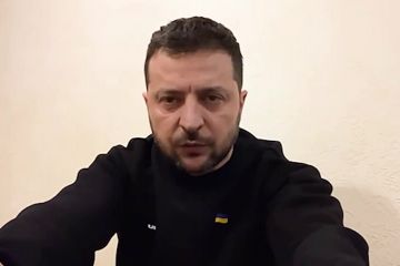 Звернення Володимира Зеленського наприкінці 367-го дня війни Звернення Володимира Зеленського наприкінці 367-го дня війни