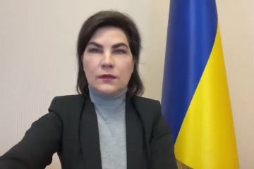 Генпрокурорка дала пояснення щодо звільнення ув'язнених для захисту України Генпрокурорка дала пояснення щодо звільнення ув'язнених для захисту України