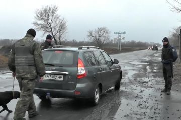 Поліцейські зі складу ООС провели відпрацювання прифронтової Авдіївки Поліцейські зі складу ООС провели відпрацювання прифронтової Авдіївки