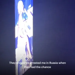 ​Російське вторгнення в Україну : Леді Гага виступила з промовою щодо війни Росії проти України та про те, як сама допомагає постраждалим.