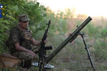 Мінометник роти вогневої підтримки 23 ОМБр з позивним  «Шеф» Мінометник роти вогневої підтримки 23 ОМБр з позивним  «Шеф»