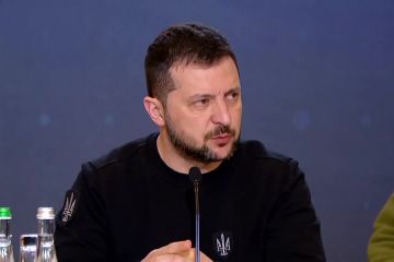 Володимир Зеленський взяв участь у першому Бучанському саміті Володимир Зеленський взяв участь у першому Бучанському саміті