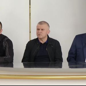 Люстрація по-українськи Люстрація по-українськи